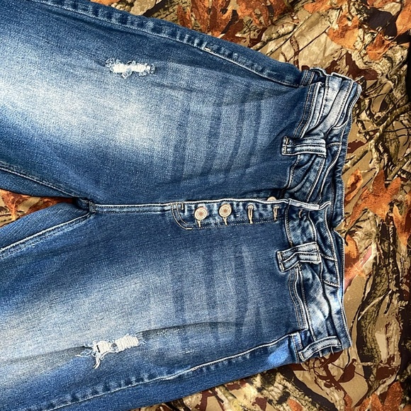 KanCan flare jeans - Picture 3 of 6